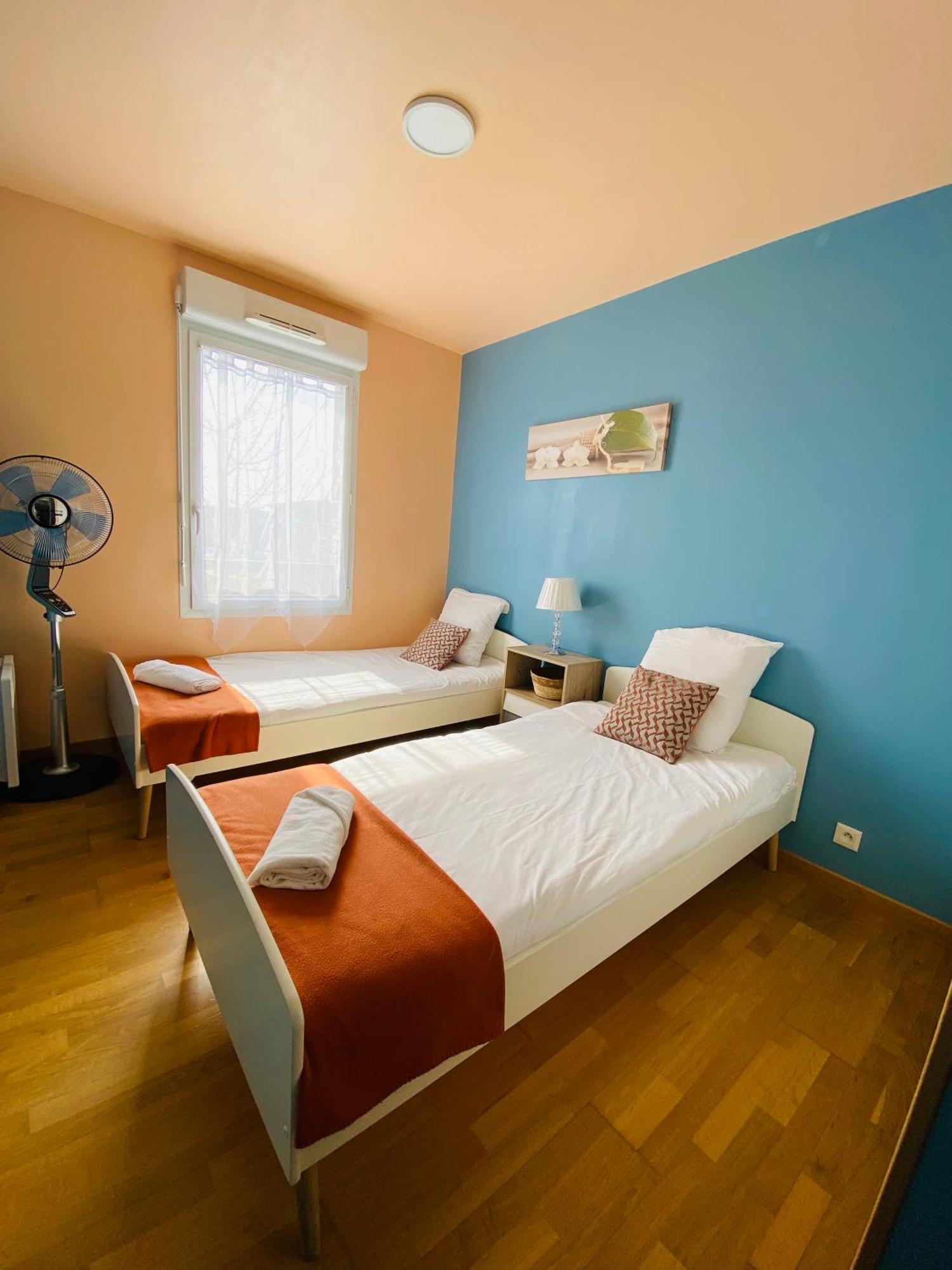 Charmant Appartement 3 Pieces Proche Rer & Disney Монтеврен Экстерьер фото